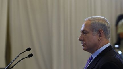 Le Premier ministre israélien, Benjamin Netanyahu devant la Commission le 09/08/10 (AFP Ronen Zvulun)