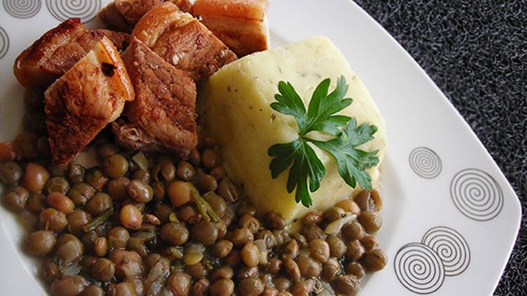 Repas De Noel A L Ancienne Aux Antilles