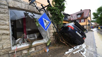 &nbsp; (A Braunsbach, dans le sud de l'Allemagne, une rivière est sortie de son lit, entraînant des inondations qui ont tout emporté sur leur passage © Maxppp)