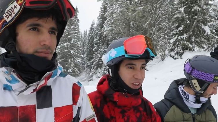 VIDEO. Snowboard : menacés de mort par les talibans, sept snowboardeurs afghans ont trouvé refuge en France