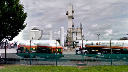 &nbsp; (Parkings de l'usine Air Products / Saint-Quentin-Fallavier © Google street view)