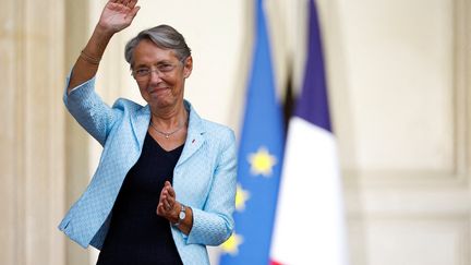 Environnement : Elisabeth Borne, Une Première Ministre Pour La Première ...