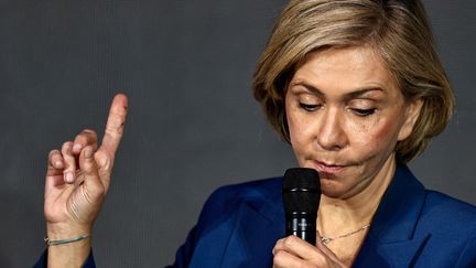 La candidate LR à l'élection présidentielle, Valérie Pécresse, à Caen (Calvados) le 26 février 2022 (SAMEER AL-DOUMY / AFP)