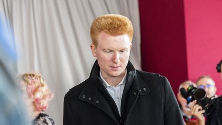 Le député LFI Adrien Quatennens, le 10 septembre 2022, à la Fête de l'Humanité à Brétigny-sur-Orge (Essonne). (MAGALI COHEN / HANS LUCAS / AFP)