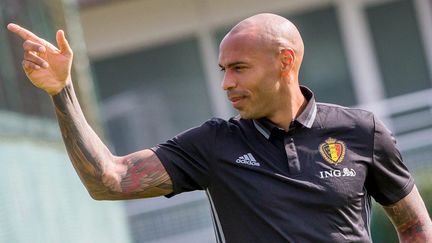 Thierry Henry est le deuxième assistant du sélectionneur belge&nbsp;Roberto Martinez. (STEPHANIE LECOCQ / EPA)