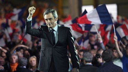 François Fillon, lors de son meeting à la Villette, à Paris, le 29 janvier 2017.&nbsp; (ERIC FEFERBERG / AFP)