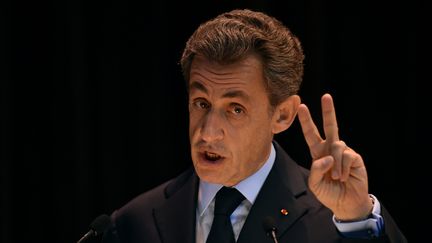 Front républicain : Nicolas Sarkozy refuse l'idée