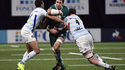 Menés, les Racingmen ont renversé des Palois joueurs. (LIONEL BONAVENTURE / AFP)