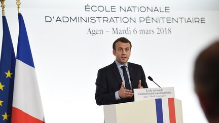 Le chef de l'Etat Emmanuel Macron en visite à Agen (Lot-et-Garonne), le 6 mars 2018. (MEHDI FEDOUACH / AFP)