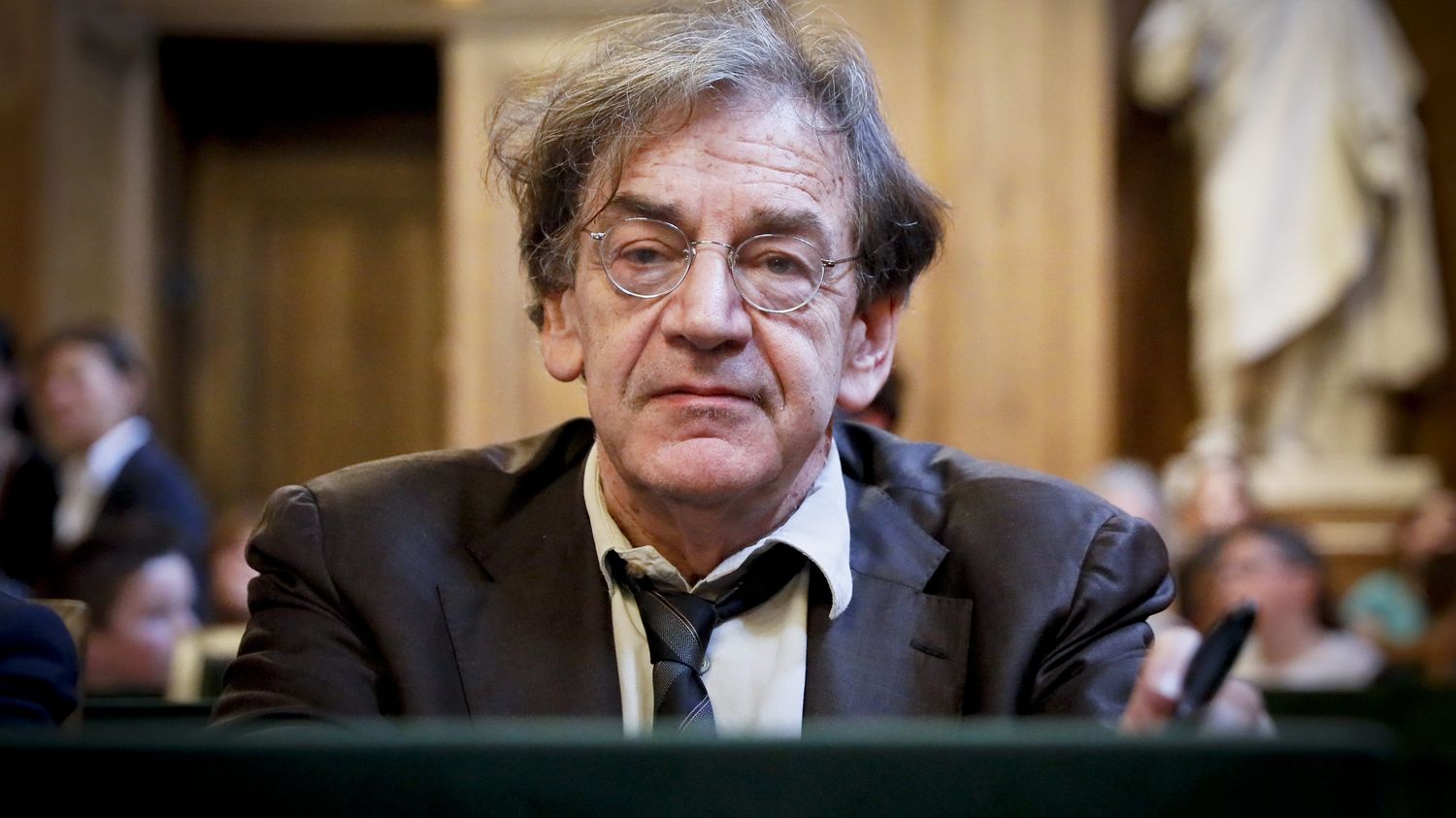 Insultes Proferees Contre Alain Finkielkraut Par Des Gilets Jaunes On Vous Resume L Affaire