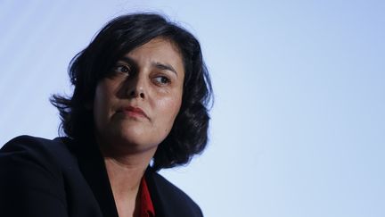 La ministre du Travail, Myriam El Khomri, le 3 février 2016 à Paris lors d'une conférence de presse. (THOMAS SAMSON / AFP)