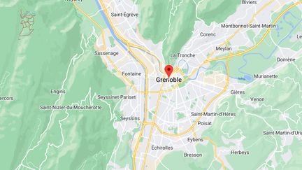 Les deux hommes&nbsp;ont été mis en examen pour proxénétisme aggravé et placés en détention à Grenoble (Isère). (CAPTURE D'ECRAN GOOGLE MAPS)