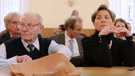 Pierre et Viviane Lambert, les parents de Vincent Lambert, au tribunal administratif de Ch&acirc;lons-en-Champagne, le 15 janvier 2014. (HERVE OUDIN / AFP)