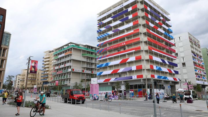 Le village paralympique, avec le team building de la Grande-Bretagne, à Saint-Denis (Seine-Saint-Denis), le 24 août 2024. (TOSEI KISANUKI / YOMIURI)