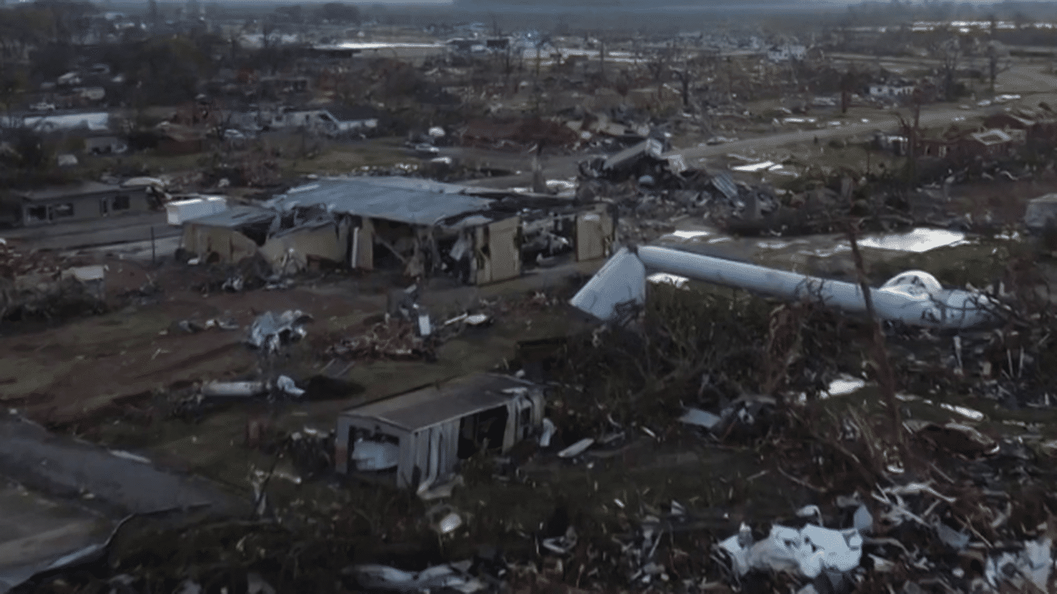 États-Unis : Des Tornades Ont Dévasté Le Mississippi