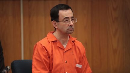 L'ex-médecin Larry Nassar à l'un de ses procès à Charlotte dans le Michigan (Etats-Unis), le 5 février 2018. (SCOTT OLSON / GETTY IMAGES NORTH AMERICA / AFP)