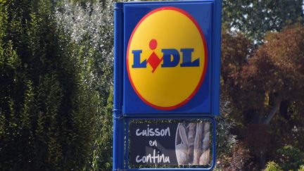 Une enseigne Lidl, à Toulouse (illustration). (PASCAL PAVANI / AFP)