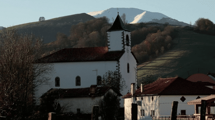 Pyrénées-Atlantiques : une résidence pour bien vieillir dans la vallée des Aldudes (France 2)