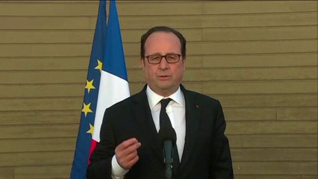 Frappe américaine en Syrie : pour Hollande, "cette opération était une réponse" qui doit "être poursuivie au niveau international"