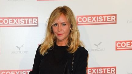 La chroniqueuse lors de l'avant-première du film Coexister (Source : Enora Malagré / Twitter https://twitter.com/EnoraMofficiel/status/912753581345972224)