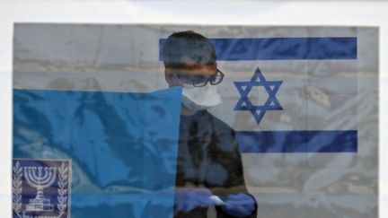 Confinement : Israel va géolocaliser ses citoyens porteurs du virus