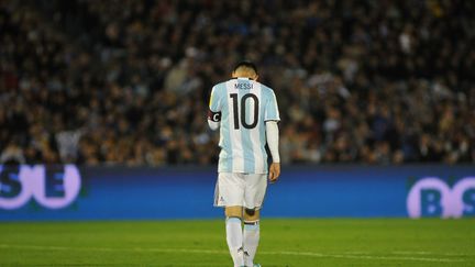 Lionel Messi et l'Argentine n'y arrivent plus (DANTE FERNANDEZ / AFP)