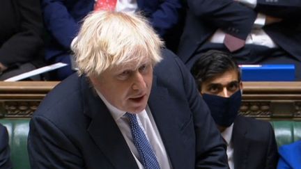 Le Premier ministre Boris Johnson,&nbsp;à la Chambre des Communes à Londres, le 8 décembre 2021. (AFP PHOTO / PRU)