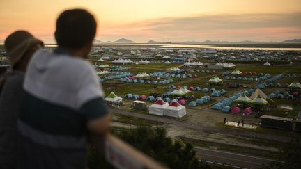 Le rassemblement mondial des scouts à Saemangeum (Corée du Sud), le 5 août 2023. (ANTHONY WALLACE / AFP)