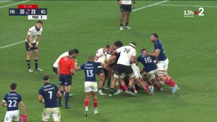 Rugby : le XV de France l’a emporté face aux All Blacks