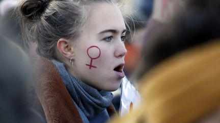 Une&nbsp;manifestante lors de la Marche des femmes à Berlin, le 19 janvier 2019.&nbsp; (ODD ANDERSEN / AFP)