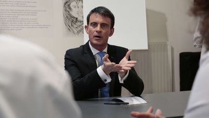 Le candidat à la primaire de la gauche, Manuel Valls, le 24 janvier 2017 à Saint-Denis (Seine-Saint-Denis). (GEOFFROY VAN DER HASSELT/AP/SIPA / AP)