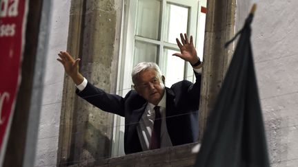 Le nouveau président mexicain,&nbsp;Andrés Manuel Lopez Obrador, le 1er juillet 2018 à Mexico (Mexique). (ALFREDO ESTRELLA / AFP)