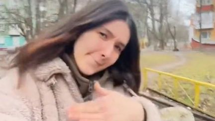 Valeria, qui vit en Ukraine, raconte la guerre sur son compte TikTok. (CAPTURE D'ÉCRAN)