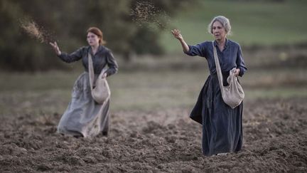 Idris Bry et Nathalie Baye dans "Les Gardienns" de Xavier Beauvois"
 (Guy Ferrandis / Pathé Distribution )