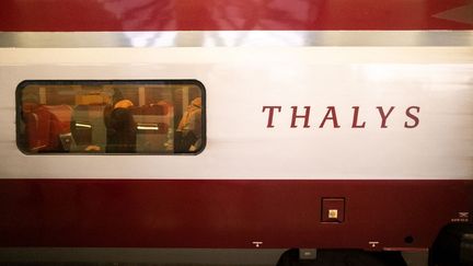 Un train Thalys en gare de Bruxelles, en Belgique, le 20 janvier 2020. (MARTIN BERTRAND / HANS LUCAS / AFP)