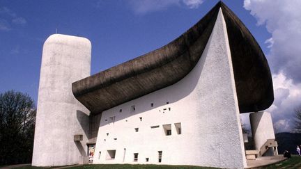 La chapelle Notre-Dame-du-Haut à Ronchamp (Haute-Saône)
 (RIEGER Bertrand / hemis.fr)