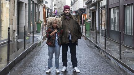 Lionel Nicolas, DG de Patrizia France, et Sakina M'Sa, la créatrice de Front de mode, dans le quartier du Vertbois à Paris, en juin 2018 (PEOPLE OF VERTBOIS.)