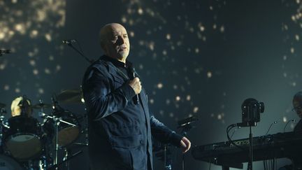 Peter Gabriel fait revivre la tournée "So" à Nantes, le 15 novembre 2014, lors de la tournée Back to Front avec l'équipe historique de l'album de 1986 (Manu Katché à la batterie, David Sancious aux claviers, Tony Levin à la basse, David Rhodes à la guitare)...
 (Olivier Lanrivain / PhotoPQR / Presse Océan / MaxPPP)