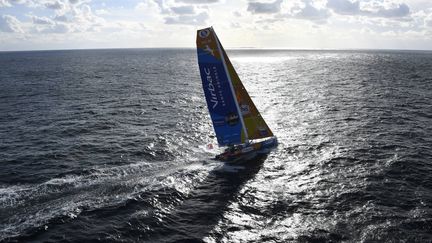 Le bateau Saint-Michel-Virbac de Jean-Pierre Dick, le 6 novembre 2016, aux Sables-d'Olonne, avant le départ du Vendée Globe. (DAMIEN MEYER / AFP)