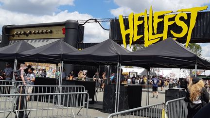 L'entrée du festival Hellfest à Clisson (Loire-Atlantique) le 21 juin 2019. (PHILIPPE THOMAS / FRANCE-BLEU BASSE-NORMANDIE)