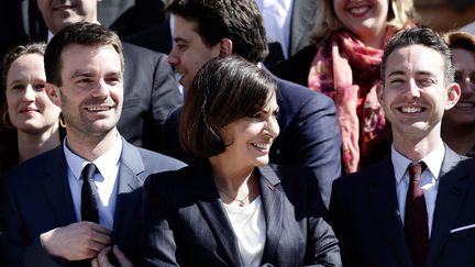 Bruno Julliard (à g.), Anne Hidalgo et Ian Brossat, lors de l'investiture de la nouvelle maire de Paris, le 5 avril 2014. (VINCENT ISORE / MAXPPP)