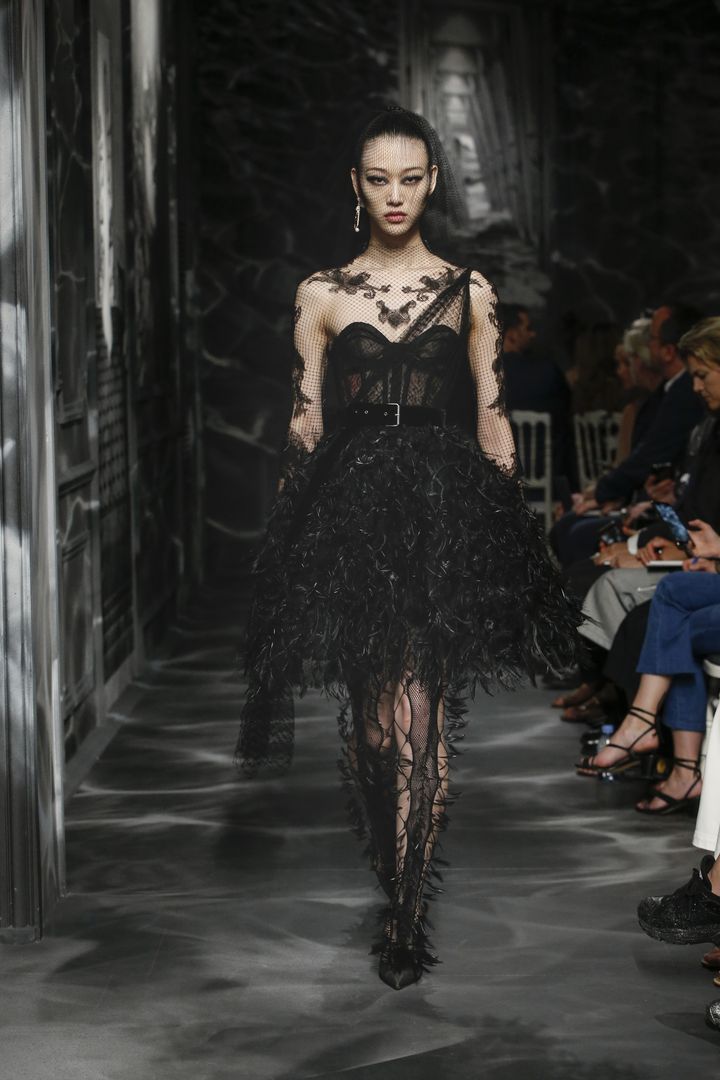 Défilé&nbsp;Dior&nbsp;haute&nbsp;couture automne-hiver 2019-20 lors de la semaine de la mode parisienne, le 1er juillet 2019 (FREDERIQUE DUMOULIN)