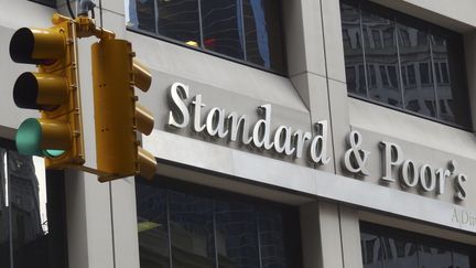 Le si&egrave;ge de l'agence de notation Standard &amp; Poor's, le 3 ao&ucirc;t 2012 &agrave; New York (Etats-Unis). (CHARLES PLATIAU / REUTERS)