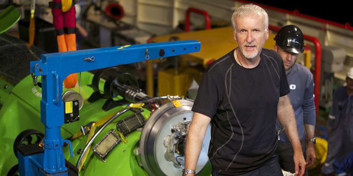 James Cameron et son Deepsea  Challenger à bord duquel il avait plongé dans la Fosse Marianne en 2012.
 (Mark Thiessen/AP/SIPA)