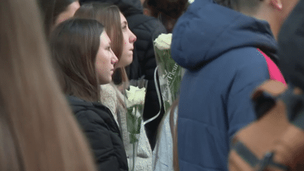 Attentant à Arras : les cours reprennent au collège-lycée Gambetta (FRANCE 2)