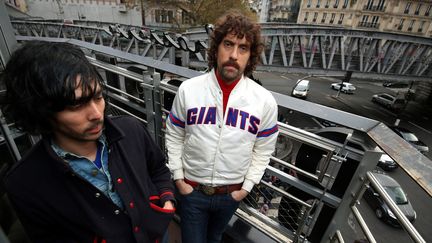 Gaspard Augé et Xavier de Rosnay du groupe Justice
 (Jean-Baptiste Quentin / PhotoPQR / Le Parisien / MaxPPP)