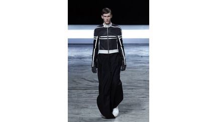 Défilé Rick Owens pap ah 2012-2013, à Pari
 (AFP. A.Klein)