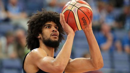 Le joueur de basket Louis Labeyrie, à Helsinki, le 5 septembre 2017. (MAXPPP)