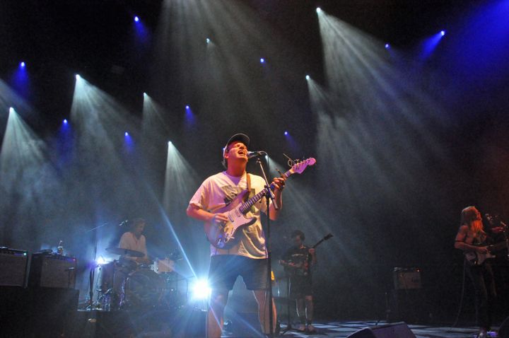 Mac DeMarco en concert à Lyon aux Nuits de Fourvière (Olivier Flandin / FTV)