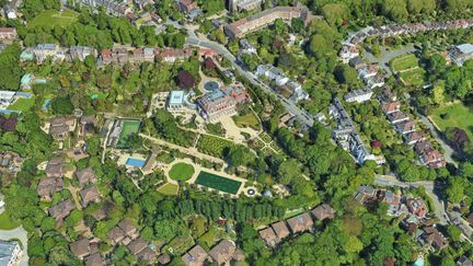 Witanhurst Mansion, à Londres, une des propriétés attribuées à des proches du Kremlin. (GOOGLE EARTH)